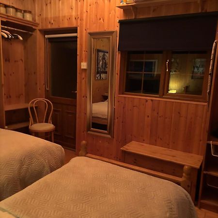 Cosy Countryside Log Cabin Kilkenny Eksteriør billede